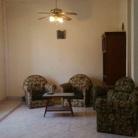 Elegant Heliopolis, Studio-Apartment Le Caire Extérieur photo